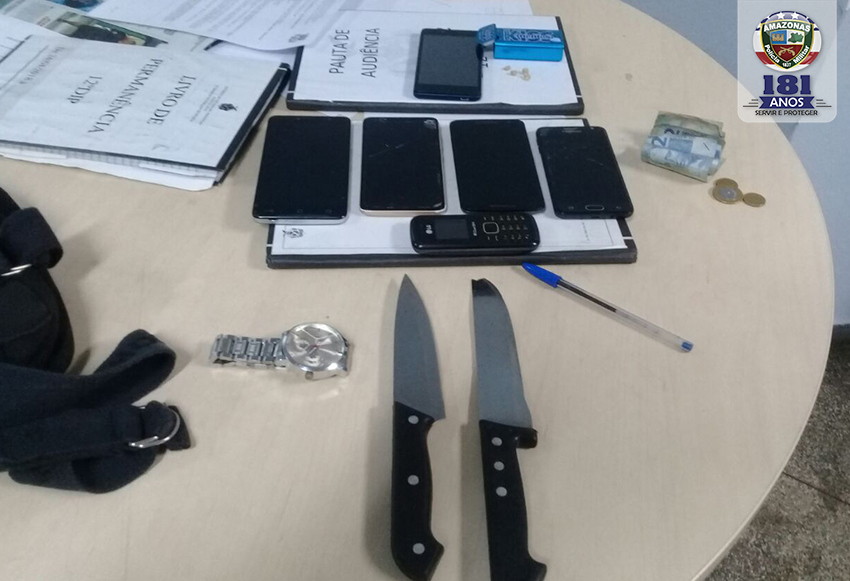 Dupla é presa após roubar ônibus da linha 350 em Manaus