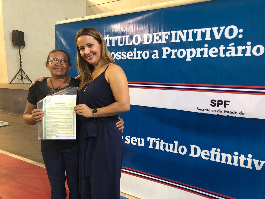 Governo entrega mais de 130 títulos definitivos na zona sul de Manaus