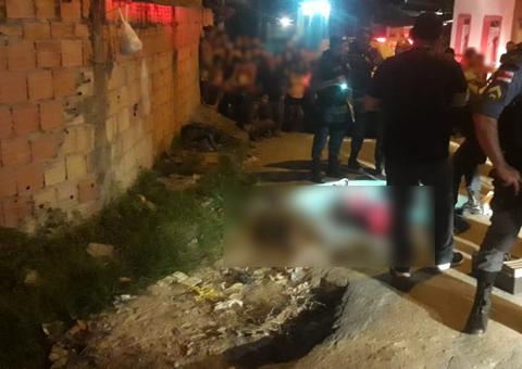 Dois homens são assassinados com vários tiros em Manaus