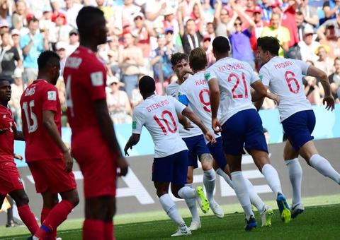 Três países brigam pelas duas últimas vagas nas oitavas de final