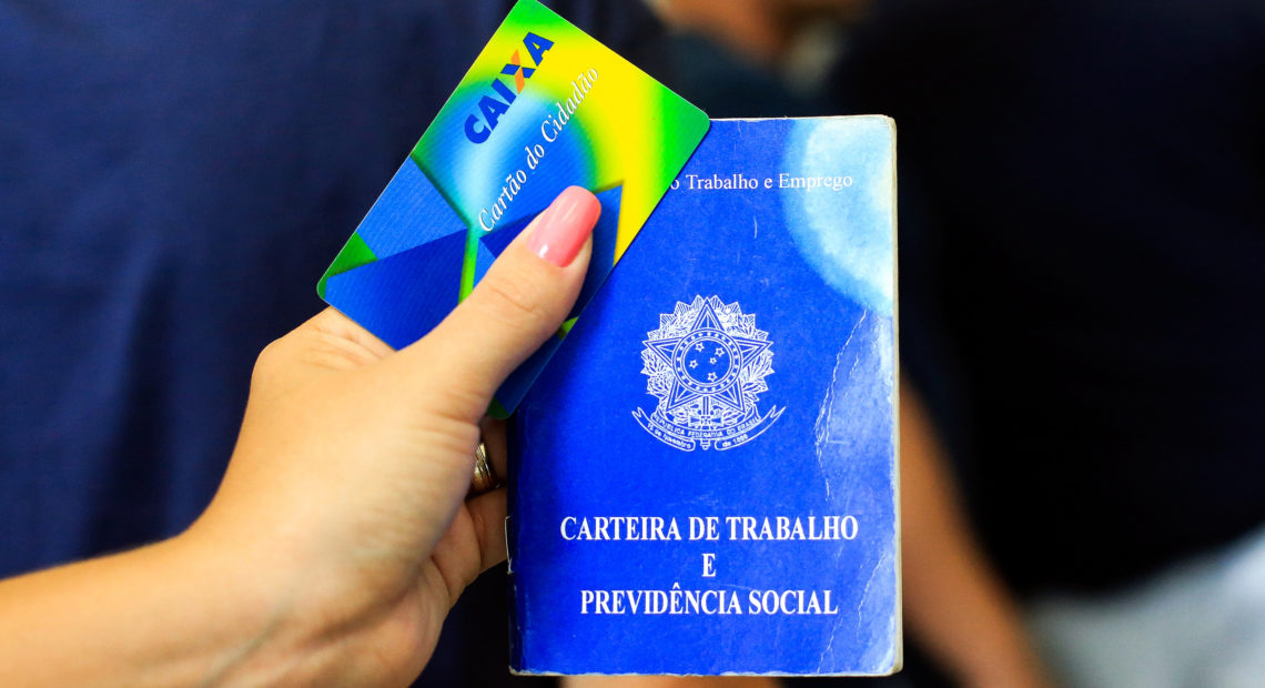 Prazo para saque do abono salarial do PIS/Pasep termina nessa sexta-feira