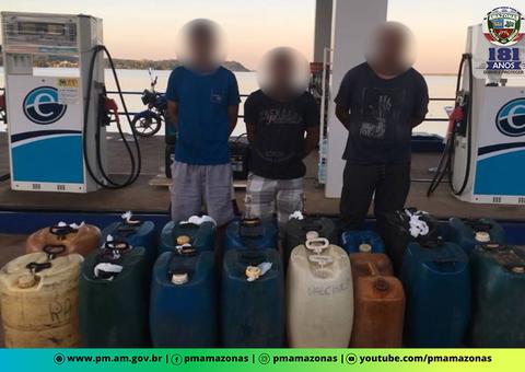 Trio é preso por roubou a posto de combustível flutuante no Amazonas