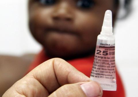 Ministério alerta para risco da volta da poliomielite em 312 cidades do País
