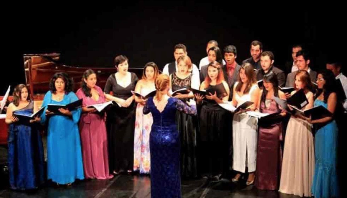 Solistas do Madrigal Ivete Ibiapina apresentam recital gratuito no Palácio da Justiça