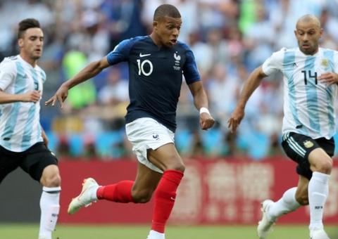 França elimina Argentina, vence por 4 a 3 com show de Mbappé 