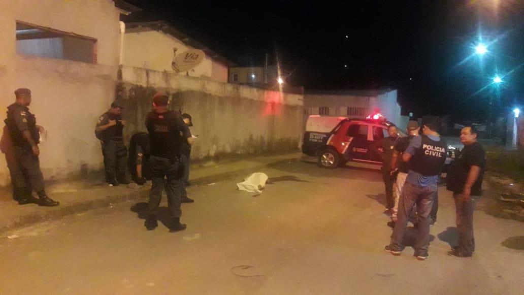 Homem tem braço dilacerado e morre ao levar 18 tiros de escopeta em Manaus