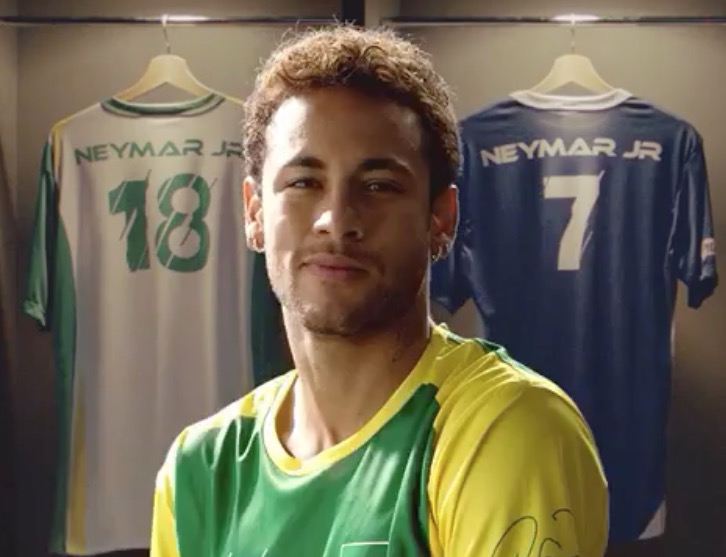 Crianças fãs da Seleção Brasileira são afastadas por segurança e Neymar toma atitude