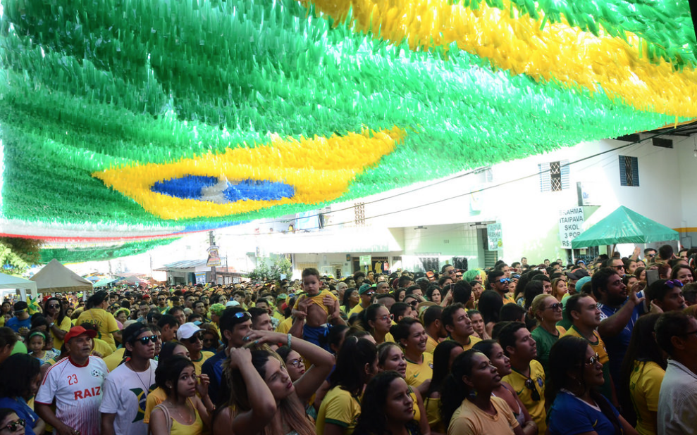 Torcida pelo Brasil agita 13 pontos de transmissão em Manaus; Saiba onde