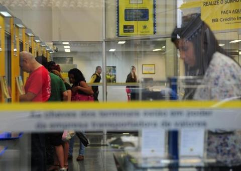 Em Manaus, bancos retomam atendimento após jogo da seleção, confira o horário