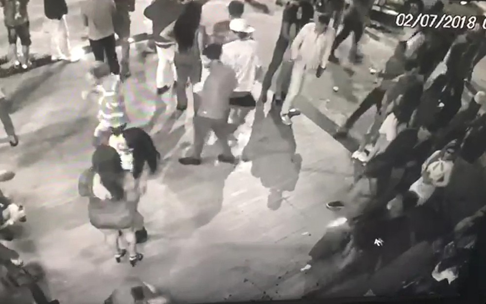 Tiroteio em boate deixa 1 morto e 5 feridos 