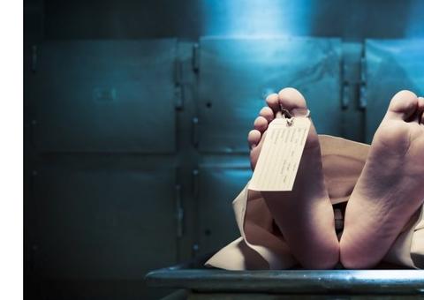 Mulher declarada como morta após acidente surpreende a todos