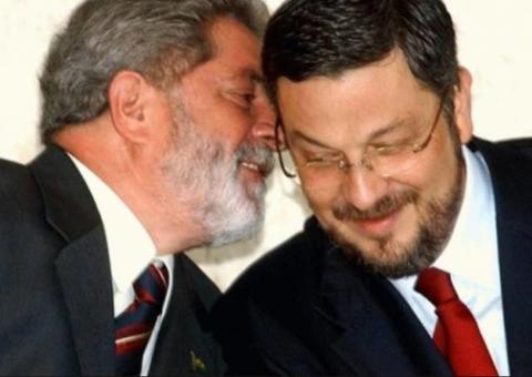 Para deixar prisão,  Palocci promete provar negociatas nos governos Lula / Dilma 