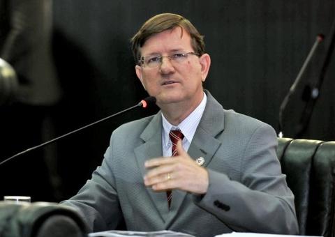 Deputado José Ricardo é diagnosticado com sarampo 