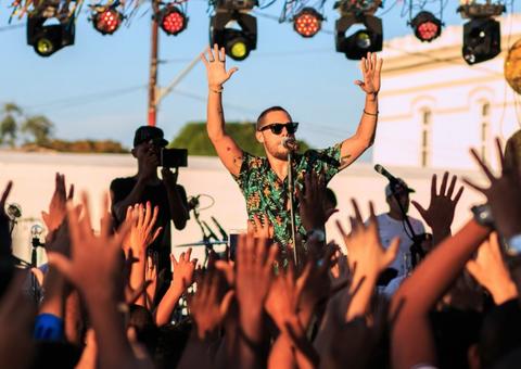 Pôr do sol e música boa vão marcar o Luau do Tropical Hotel