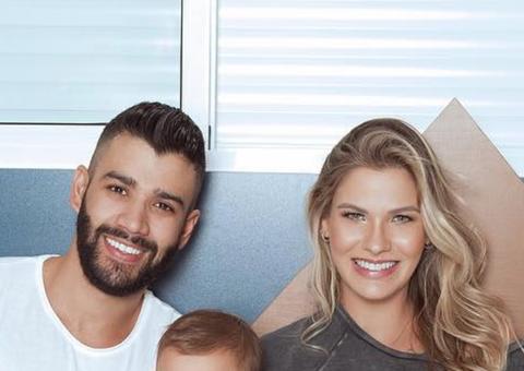 Andressa Suita mostra barrigão de gravidez: 'tem um bebê grande'