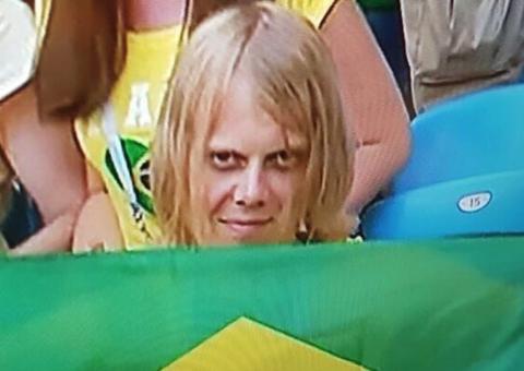 Torcedor misterioso do Brasil que virou meme é descoberto; Saiba quem é