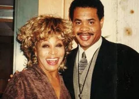 Filho de Tina Turner é encontrado morto com tiro na cabeça