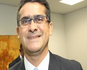 David Almeida poderá ficar de fora da disputa pelo governo do Amazonas