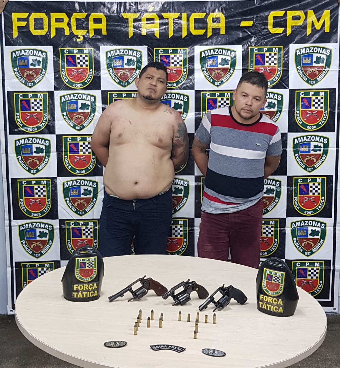 Dupla é presa enquanto se preparava para invadir loja em Manaus