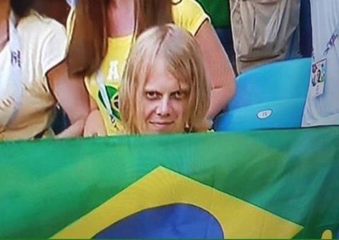 Russo que virou meme é comparado a Vinny e cantor brinca: ‘versão satânica’