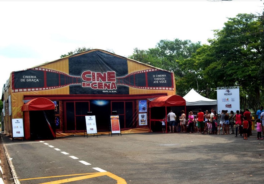 Projeto Cine em Cena traz cinema gratuito para Manaus