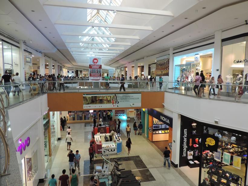 Brasil x Bélgica altera funcionamento do comércio nesta sexta-feira