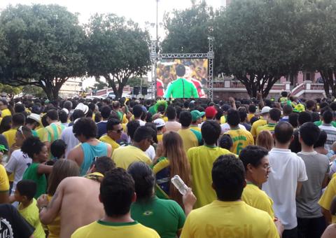 Jogo do Brasil será transmitido em telão no Largo de São Sebastião nesta sexta-feira