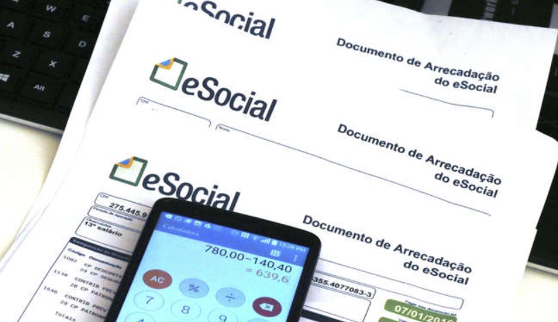 Empregador doméstico tem até essa sexta-feira para pagar guia do eSocial