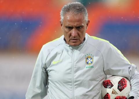 Para CBF, Tite continuará sendo o técnico da seleção mesmo após queda na Copa