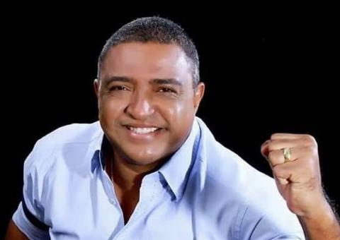 Timboca aquece o domingão com o Pagode Retrô