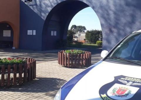 Polícia investiga desaparecimento de corpo de bebê em cemitério 