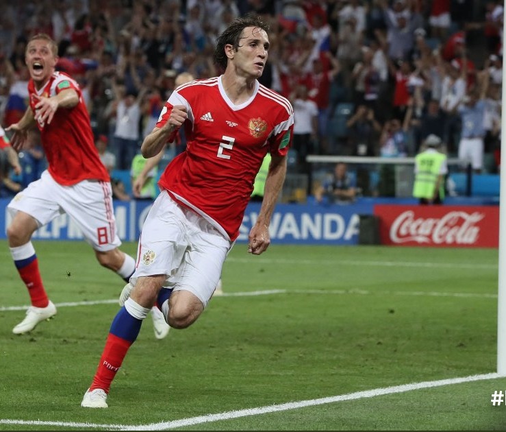 Brasileiro causa reviravolta e leva Rússia para os pênaltis mas Croácia garante vaga