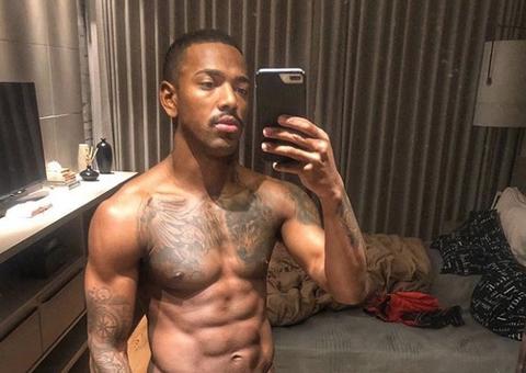 Nego do Borel tem carro de luxo roubado no Rio de Janeiro