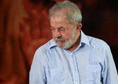 Desembargador volta a mandar soltar Lula sob ‘responsabilização por descumprimento de ordem judicial’