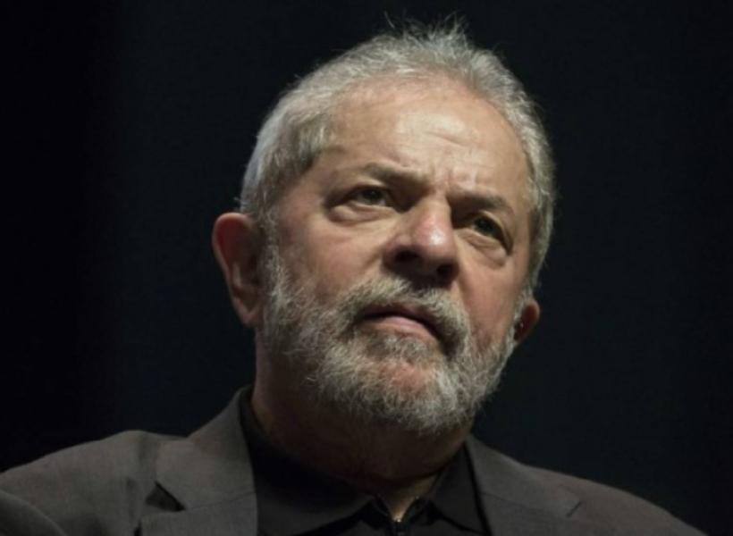 Presidente do TRF-4 decide que Lula deve continuar preso