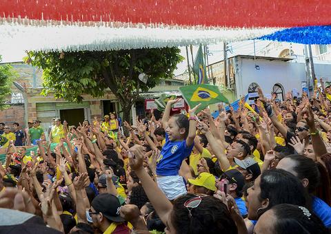 Ruas da Copa vão transmitir jogos da final ao vivo em Manaus