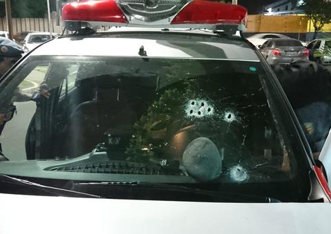 Após arrastão, assaltantes atiram em viatura durante perseguição em Manaus 