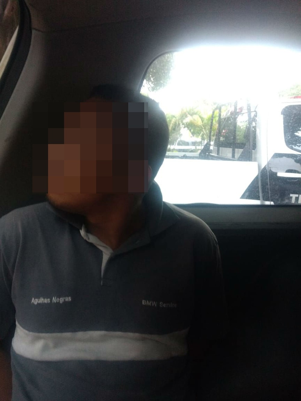 Homem é preso por se masturbar em ônibus 