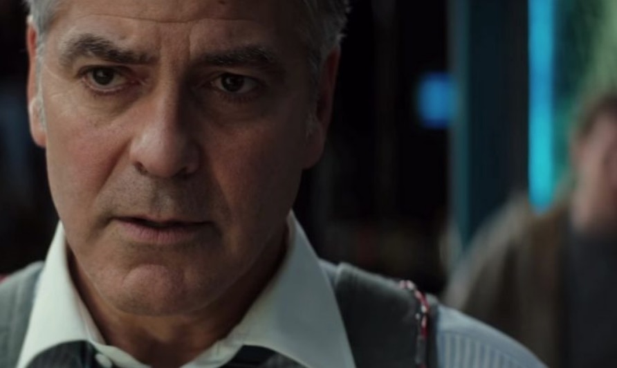 George Clooney sofre acidente de moto e é hospitalizado