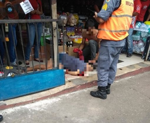 Mulher é perseguida e morta a facadas dentro de loja no Centro de Manaus