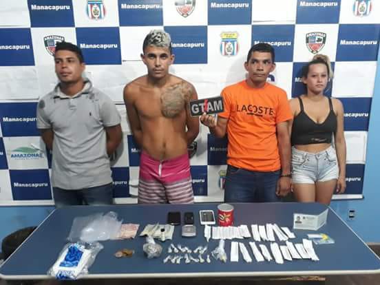 Grupo é preso enquanto embalava drogas dentro de casa no Amazonas