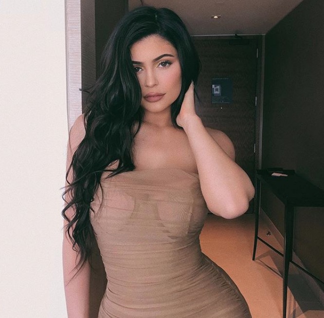 Aos 20, Kylie Jenner tem fortuna de US$ 900 milhões e pode ser a mais jovem bilionária 