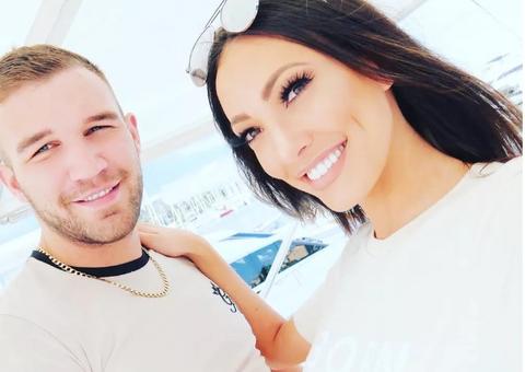 Namorado de Sophie Gradon é encontrado morto 3 semanas após morte da ex-miss Grã-Bretanha