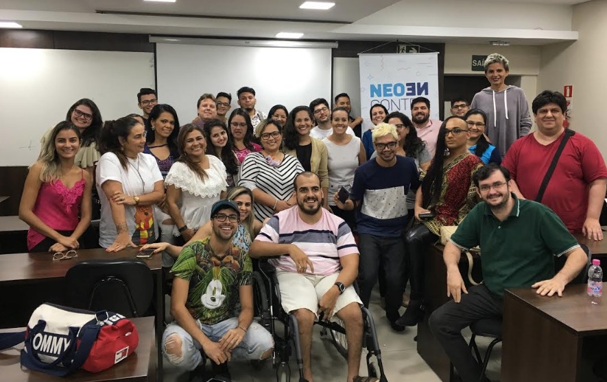 Influenciadores digitais são foco de cursos sobre tendências na internet