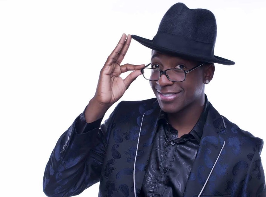 Mumuzinho e Dilsinho agitam aniversário do Copacabana em Manaus