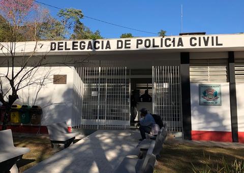 Polícia procura casal suspeito de matar grávida para roubar bebê