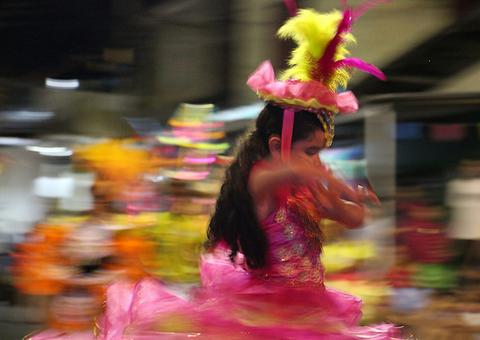 Festivais folclóricos nos bairros agitam fim de semana em Manaus