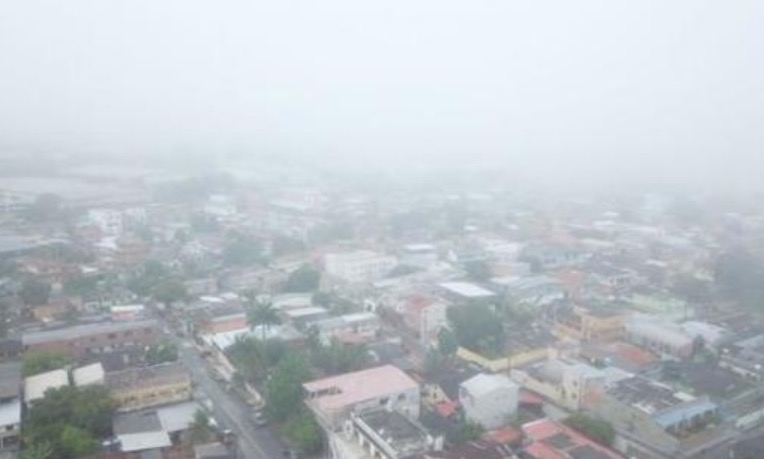 Neblina fecha aeroporto e causa transtornos a passageiros em Manaus