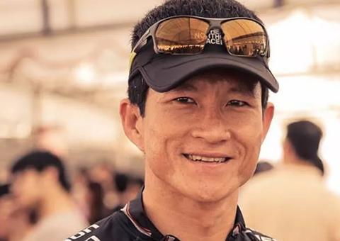 Meninos resgatados de caverna na Tailândia preparam homenagem a mergulhador morto