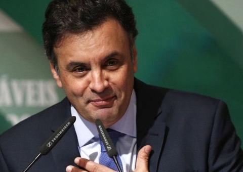 PF indica que Aécio maquiou dados usados por CPI que investigou mensalão  